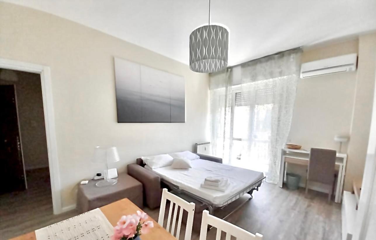 Lovely With Private Parking In Como